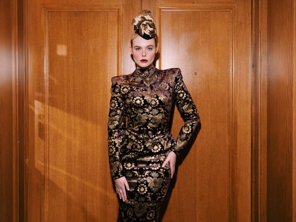 Clothes Design Sun Elle Fanning wears a Vancouver design for the Hunger Games press tour ...