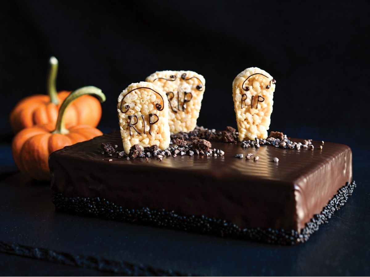 Recipe: Ghoulish graveyard brownie slab