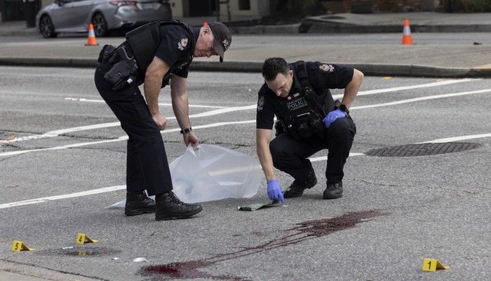 Vancouver police investigate a murder that occurred in Vancouver on Sept. 30, 2025.