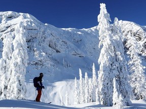 A skier makes his way up Timber Bowl at Fernie Alpine Resort. Al Charest / Postmedia ORG XMIT: POS2001221835262443