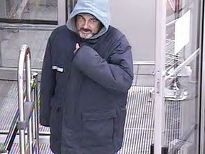 suspect-photo----shoppers-drug-mart