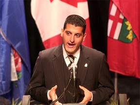 Windsor Mayor Eddie Francis is seen delivering his State of the City address in March 2008.