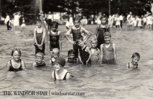 From the Vault: Prince Road Pool | Windsor Star