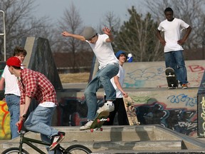 Teens frolic at the Forest Glade Skate Park in Windsor, Ont. in this 2007 file photo. (Dan Janisse / The Windsor Star)