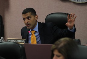 Windsor Mayor Eddie Francis speaks at City Hall's council meeting on Aug. 27, 2012. (Jason Kryk / The Windsor Star)