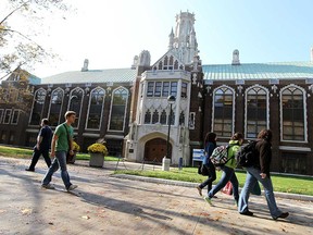 Students walk across the University of Windsor campus in Windsor, Ont. in this 2012 file photo. (TYLER BROWNBRIDGE / The Windsor Star)