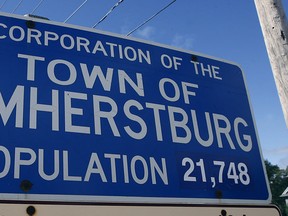 File photo. Road sign on Howard Avenue entering the Town of Amherstburg September 25, 2010. (NICK BRANCACCIO/The Windsor Star)
