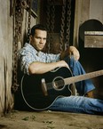 Canadian country singer Chad Brownlee is appearing at Windsor’s Bull N’ Barrel Saloon tonight.