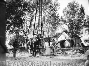 Drilling for oil in Tecumseh Ontario. (The Windsor Star-FILE)