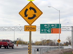 In this file photo, the traffic circle or roundabout is working smoothly in Windsor. (TYLER BROWNBRIDGE/The Windsor Star)