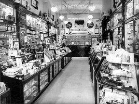 Tamblyn's Drug Store at Wyandotte Street and Ouellette Avenue is pictured in this December 1946 file photo. (Files/The Windsor Star)
