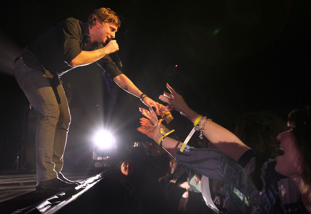 Audiences enjoy concerts standing or sitting Windsor Star