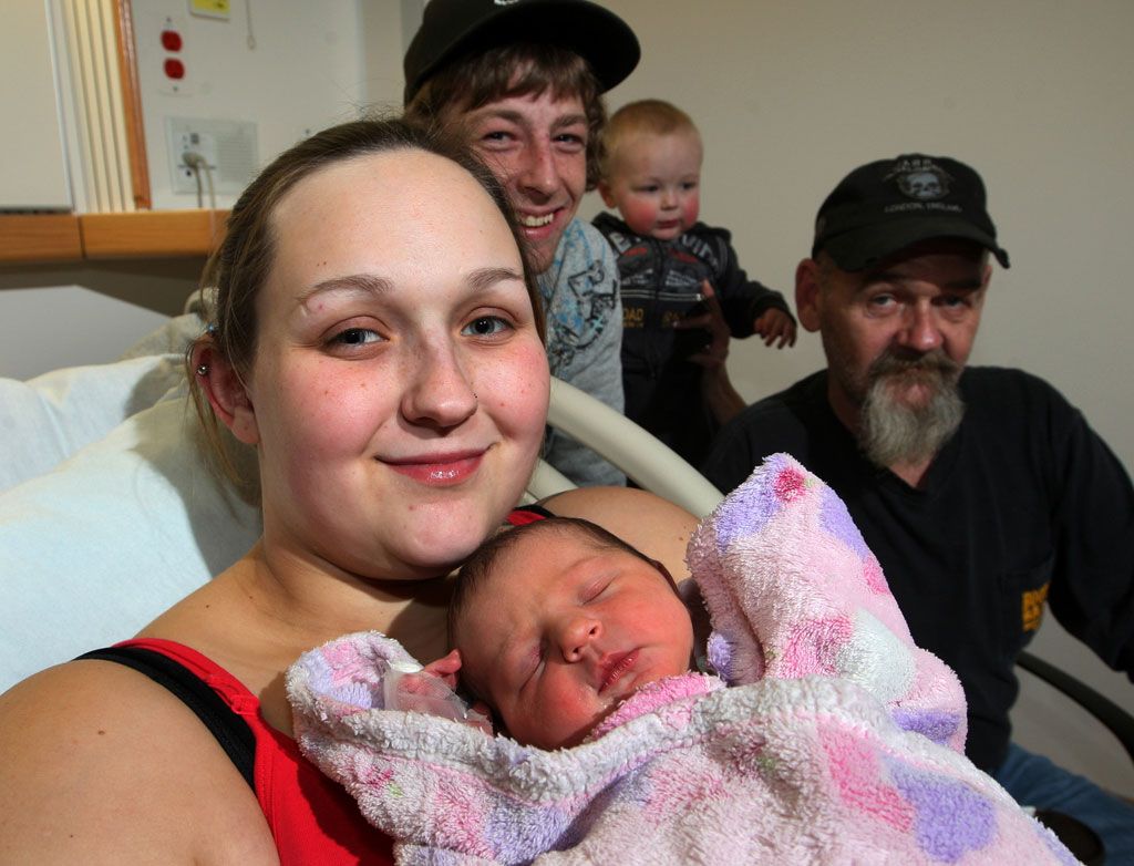 Baby's sudden birth surprises mom | National Post