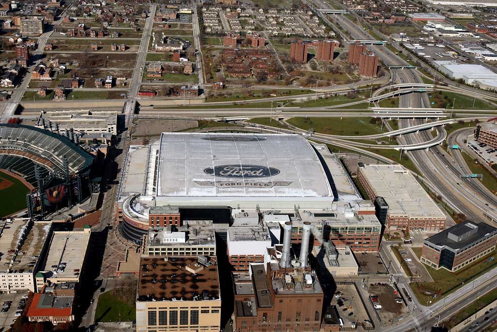 Taking your kids to a Detroit Tigers game at Comerica Park - Fab Everyday