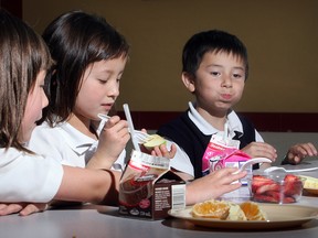 It isn't easy dealing with picky eaters, but sharing healthy foods with  peers can encourage kids to try new things.