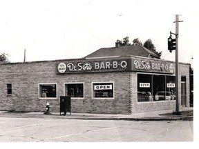 De Soto's Bar-B-Q, which was located at the north-east corner of Tecumseh Road and Drouillard Road, is pictured in this 1957 file photo. (FILES/The Windsor Star)