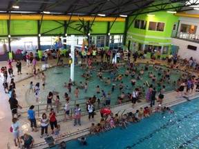 Youngsters take part in the World's Largest Swimming Lesson at Water World on June 18, 2013. (TwitPic: Dan Janisse/The Windsor Star)