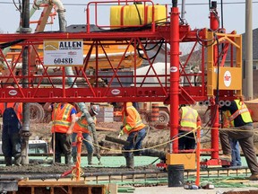 With the Herb Gray Parkway and related infrastructure for the new international bridge leading the way, employment in construction jumped 32 per cent, from 6,700 to 8,900 workers. (Windsor Star files)