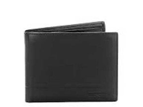 File photo of a man's wallet. (Google Images)