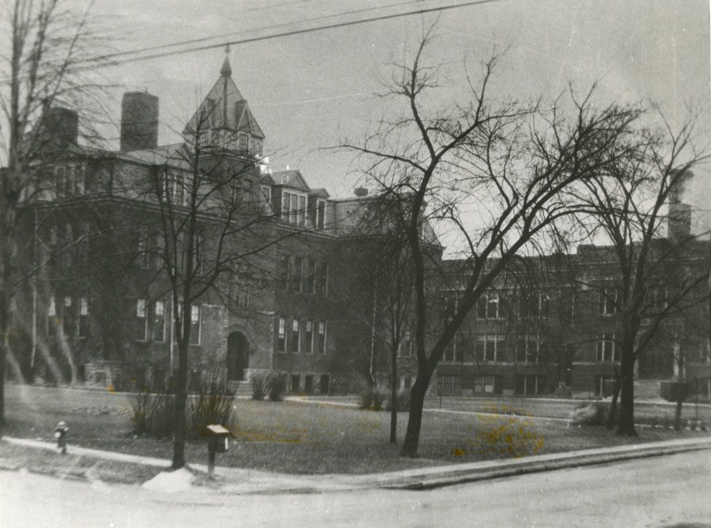 Patterson Collegiate holding 125th anniversary party | Windsor Star