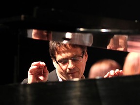 Guest pianist Ron Davis performs Symphronica with the Windsor Symphony Orchestra at the Chrysler Theatre on Saturday, Jan. 28, 2012. (DYLAN KRISTY / Windsor Star files)