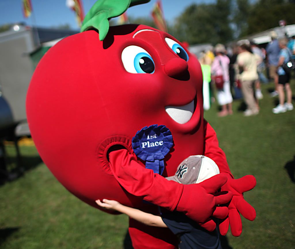 'Abundance' of apples at Ruthven festival Windsor Star