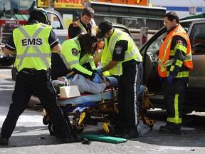 Emergency crews respond to a multi vehicle accident at the corner of Lincoln Avenue and Tecumseh Road in Windsor on Monday, September 30, 2013. Several people were transported to hospital with non-life threatening injuries. Three vehicles suffered extensive damage while several others were left with minor damage. Police are investigating. (TYLER BROWNBRIDGE/The Windsor Star)