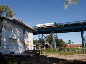 Boarded up homes next to The Ambassador Bridge on Indian Road. (Windsor Star files)