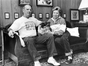Former high school coach Jack Hool, left, and his wife at their home in 1987. Jack Hool died at the age of 78. (Windsor Star files)