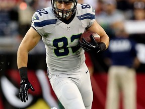 LaSalle's Luke Willson of the Seahawks runs after a catch against the Arizona Cardinals at the University of Phoenix Stadium. (Photo by Christian Petersen/Getty Images)