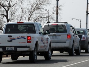 Vehicles wait at a traffic signal at Central Avenue and E.C. Row Expressway in Windsor, Ont. on March 18, 2014. (Nick Brancaccio / The Windsor Star)