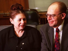 The Rt. Hon Herb Gray (R) and his wife Sharon Sholzberg-Gray (L) in 1998. (Julie Oliver / The Ottawa Citizen)