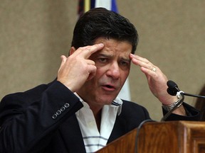 Jerry Dias speaks at the Unifor local 444 retirees lunch at the Caboto Club in Windsor on Wednesday, May 14, 2014.             (TYLER BROWNBRIDGE/The Windsor Star)