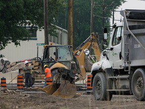 Construction work  on the parkway on June 19, 2014.  (Tyler Brownbridge/The Windsor Star)