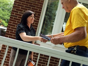 NDP candidate Lisa Gretzky hit the campaign trail in the west end of Windsor on Tuesday, June 10, 2014.               (Tyler Brownbridge/The Windsor Star)