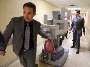 The da Vinci robot arrives at Windsor Regional Hospital Met campus on July 8, 2014 in Windsor, Ontario. (JASON KRYK/The Windsor Star)