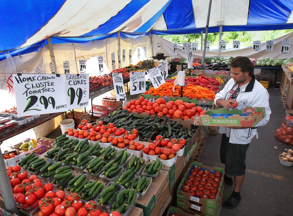 Vandals repeatedly attack Tecumseh fruit stand Windsor Star