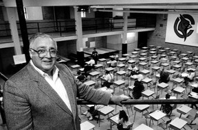 Rev. Fred Zakoor is pictured in the gym at Edith Cavell school on Jan. 26, 1989. (GRANT BLACK/The Windsor Star)