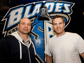 Ex-Wings goalie Tim Cheveldae, left, and former NHL defenceman Curtis Leschyshyn were assistant coaches with the Saskatoon Blades last year. (Saskatoon Star Phoenix photo)