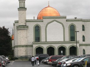 The mosque of the Windsor Islamic Association on Northwood Drive is shown in this 2009 file photo. (Dan Janisse / The Windsor Star)