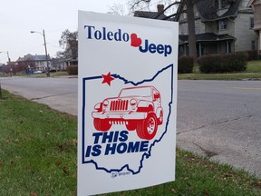 Signs being used in Toledo, Ohio, to try and save the Jeep plant. (Courtesy UAW Local 12)