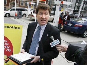 Tory MP John Williamson in 2007. Williamson apologized on Twitter for "offensive" remarks he made at an Ottawa conference.