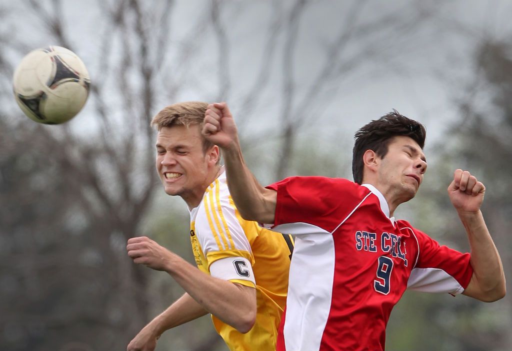 Photos Amherst 4 Ste. Cecile 1 Windsor Star