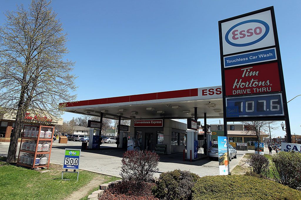 Police arrest Windsor man after Esso gas station robbery Windsor Star