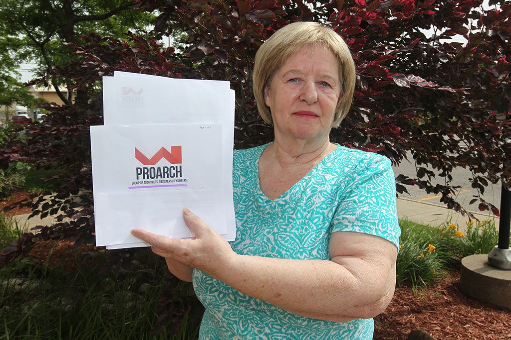 Windsor woman scammed through online job application Windsor Star