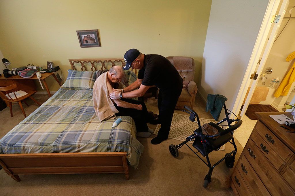 Dr. GiffordJones Burnout 101 for caregivers Windsor Star