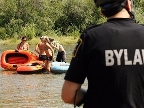 A group of rafters are forced off the Elbow river in the Ottawa area because they had no lifejackets. (Postmedia News files)