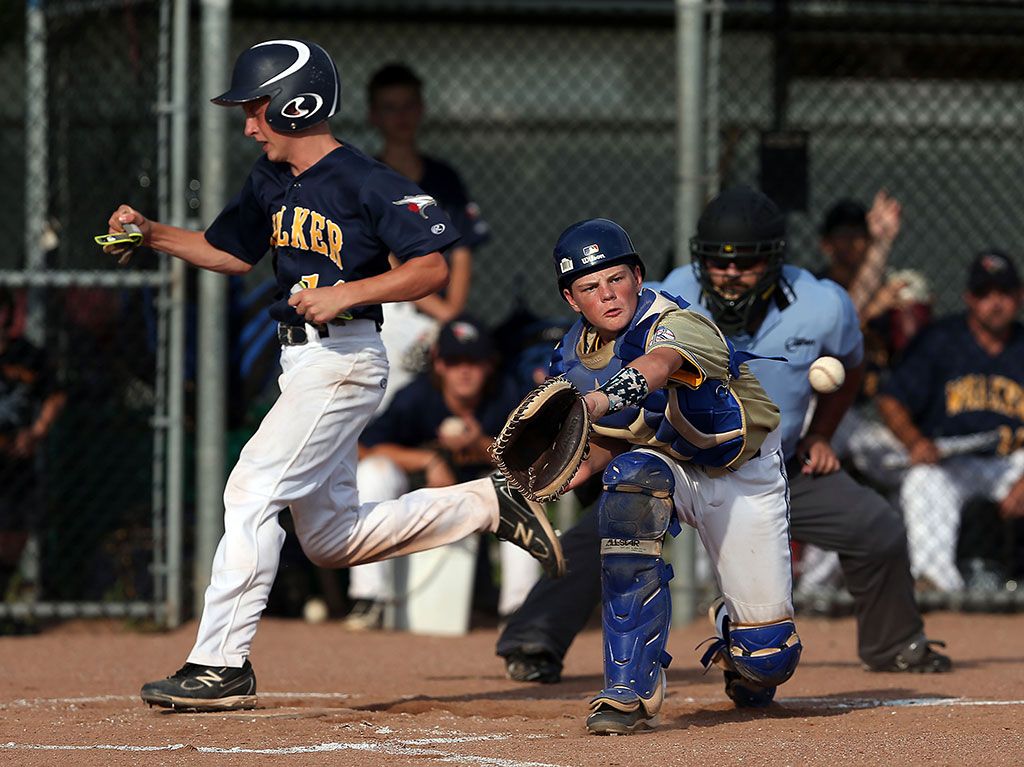 Photos Riverside vs. Walker Homesites Windsor Star