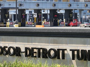 Motorists enter the Windsor-Detroit tunnel on Monday, July 27, 2015, from Windsor, Ont. (DAN JANISSE/The Windsor Star)