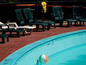 A lone beach ball floats in a pool in this 2008 file photo. (FILES/The Windsor Star)